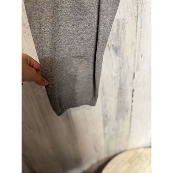 Gray sweatpants - Picture 4 of 6